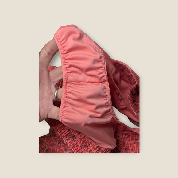 Nike Dri-FIT One 3” Mid-Rise Training Shorts Desert Coral Print Small NWT - Picture 5 of 10